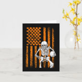 サッカー選手ファンギフトスケルトンのハロウィーンの男性B カード (黄色い花)