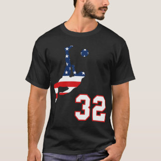 サッカー選手Number 32とアメリカ合衆国国旗Bic Tシャツ