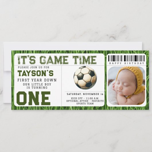 サッカー1年目を終える1歳の誕生日チケット写真 招待状 (正面)