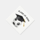 サッカー ボール上の卒業帽子 スタンダードカクテルナプキン (角)