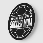 サッカー・ママですから信じてください ラージ壁時計 (傾斜)