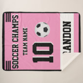 サッカーSHERPAブランケットパーソナライズされたピンク選手ゴール シェルパブランケット (正面(横))