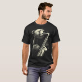 サックスを演奏する面白いクマのジャズミュージシャン Tシャツ (正面フル)