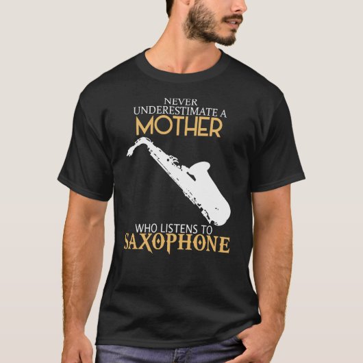 サックス聞に行く母 Tシャツ (正面)