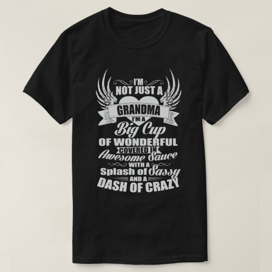 サッシーで素敵な祖母 Tシャツ (デザイン正面)