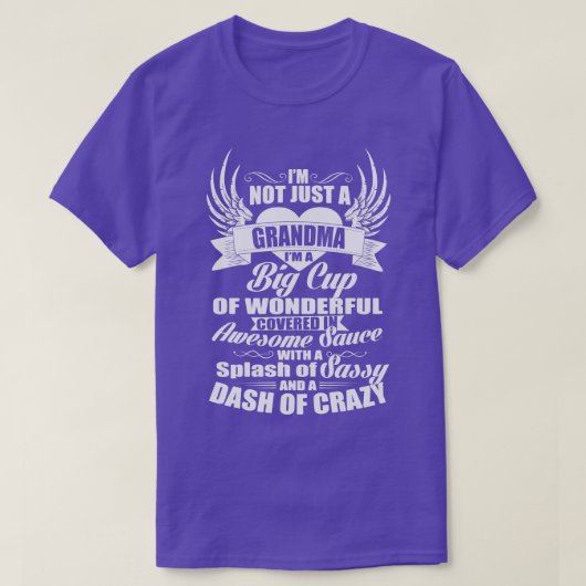 サッシーで素敵な祖母 Tシャツ (デザイン正面)