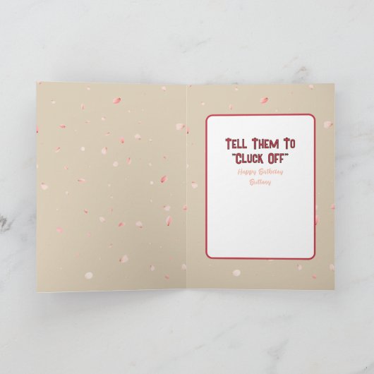 サッシーユーモアのあるチキンカートゥーおもしろい誕生日 カード (内部)