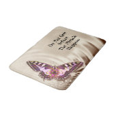 サテンの背景の蝶 バスマット (アングル)