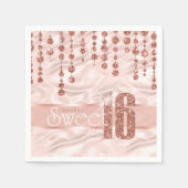 サテンジュエルSweet sixteenバラ金ゴールドID260 スタンダードカクテルナプキン (正面)
