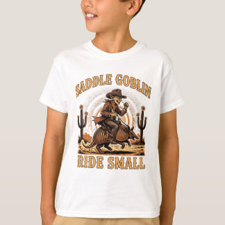 サドルゴブリンライドスモールアマジロカウボーイTシャツ Tシャツ