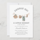 サドル上げ小さなカウボーイの赤ちゃんシャワー 招待状 (正面)