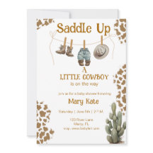 サドル小さなカウボーイが途中のベビー