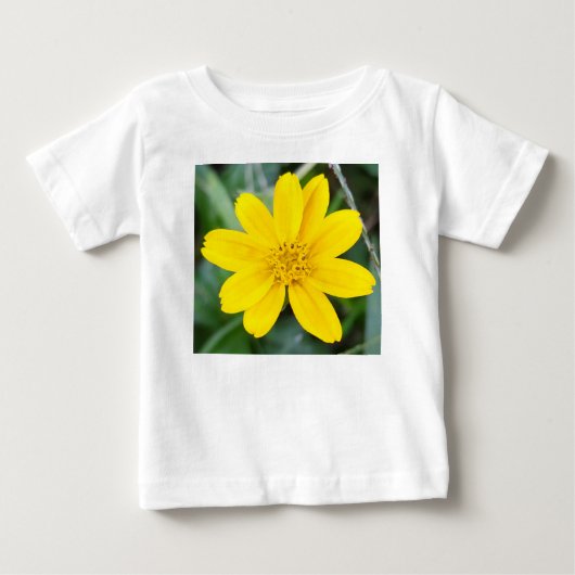 サニーイエローフラワーベビーTシャツ ベビーTシャツ (正面)