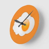 サニーサイドアップ卵 ラウンド壁時計 (傾斜)