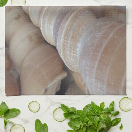 サニーサマーシェル。ロマンチックなエキゾチックな熱帯 キッチンタオル (折り畳み)