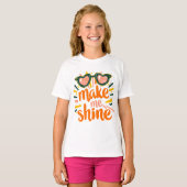 サニーサマーシャインレタリング Tシャツ (正面フル)