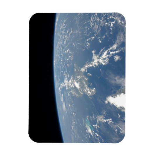 サハラ吹の砂塵は西の大西洋に入った。 マグネット (縦)