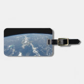 サハラ吹の砂塵は西の大西洋に入った。 ラゲッジタグ (正面横)