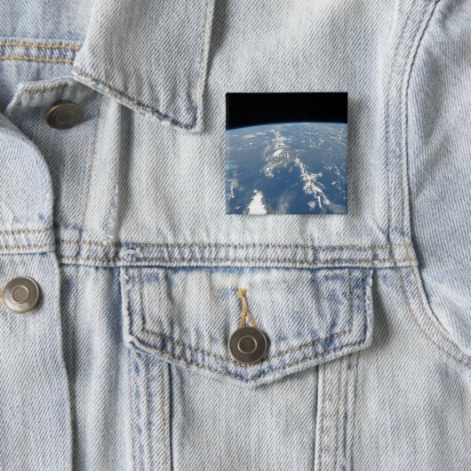 サハラ吹の砂塵は西の大西洋に入った。 缶バッジ (インサイチュ)