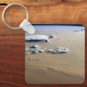 サハラ砂漠の砂海を吹き抜ける砂塵。 キーホルダー (正面)