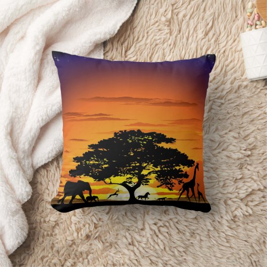 サバンナの日没の枕の野生動物 クッション (ブランケット)
