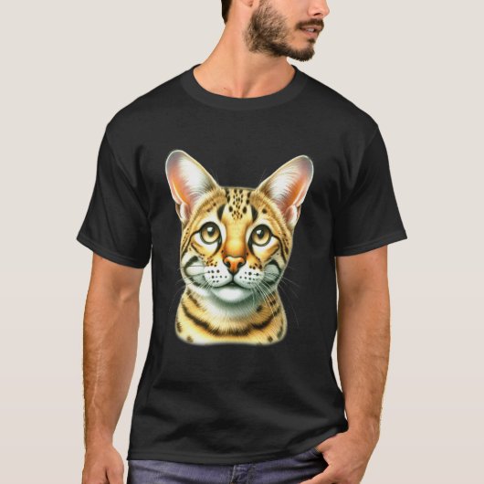 サバンナキャットのポートレート Tシャツ (正面)