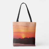 サバンナ川の夕日のバッグ トートバッグ (裏面)