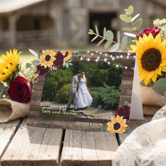サビついた木のひまわりの結婚式の写真の御礼カード サンキューカード