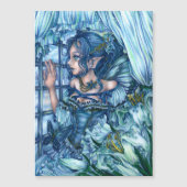 サファイアの冬の妖精の女の子の見解 (正面)