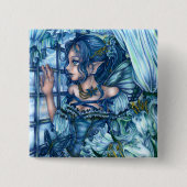 サファイアの冬の妖精の女の子の見解 缶バッジ (正面)