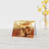 サファリのライオン グリーティング カード (黄色い花)