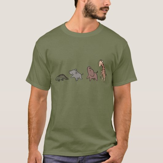 サファリの動物たち (ゾウ、キリン、ワニ & サイ) Tシャツ (正面)