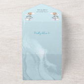 サファリの動物とバルーン青い男の子ベビーシャワーI オールインワン招待状 (外側)