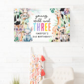 サファリの動物の幼稚園、野生園、3人の3歳の誕生日 横断幕 (インサイチュ)