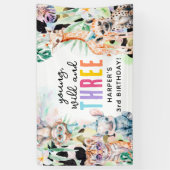 サファリの動物の幼稚園、野生園、3人の3歳の誕生日 横断幕 (縦)