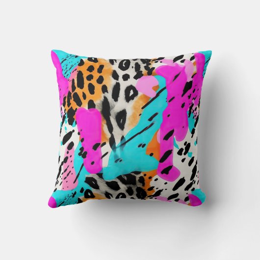 サファリの動物の毛皮のプリントのパターンのネオン クッション (裏面)