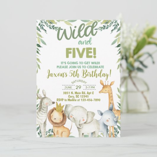 サファリの動物の男の子5歳の誕生日の招待。 招待状 (スタンド正面)