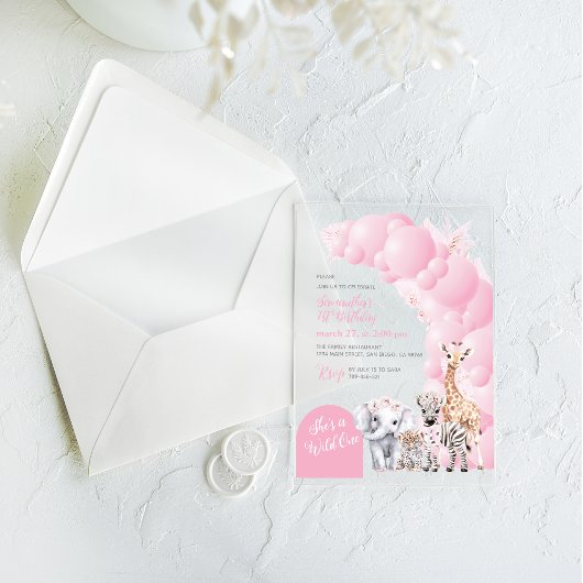 サファリアニマル赤面ピンクワイルドワンガール誕生日 アクリル招待状