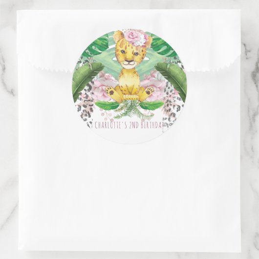 サファリガールパーティーライオンイラストレーション パーソナライズされた ラウンドシール (バッグ)