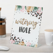 サファリ誕生日ヒョウ印刷ウォーターリングホール 台座サイン (インサイチュ)