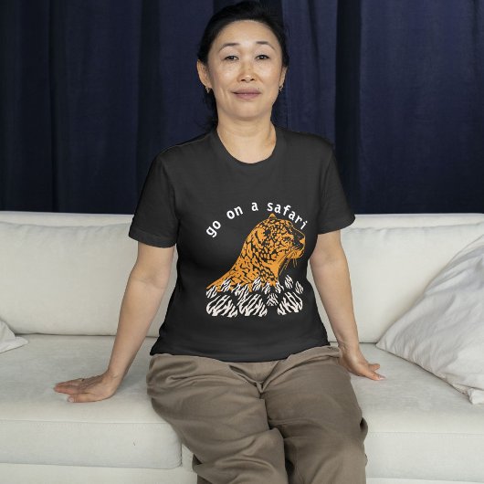 サファリTシャツを着る Tシャツ