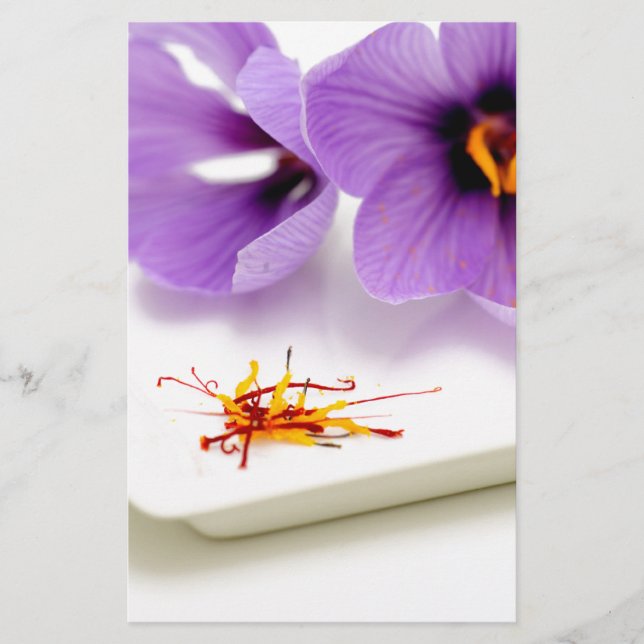 サフラン花 (正面)