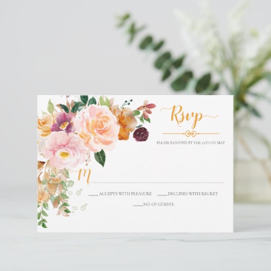 サフロンイエロー赤面モーヴコーナーブーケ 出欠カード (スタンド正面)