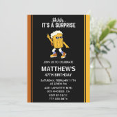 サプライズおもしろいビアメンズ47歳の誕生日招待状 招待状 (スタンド正面)