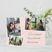 サプライズして！私の花嫁の介添人になってくれる？ フォト ブラッシュ ピンク 招待状 (スタンド正面)