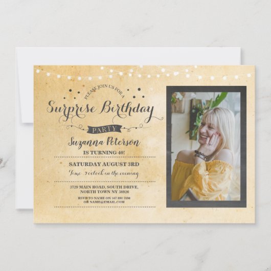 サプライズバースデーパーティーヴィンテージ任意の年齢クリーム 招待状 (正面)