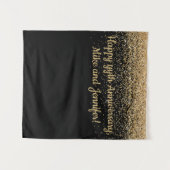 サプライズパーソナライズされたアニバーサリーパーティーブラック金ゴールド タペストリー (正面(横))