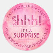 サプライズ誕生日パーティーShhh!ピンクの水色 ラウンドシール (正面)