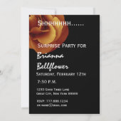 サプライズ誕生日金ゴールドバラ名前をカスタムする 招待状 (裏面)