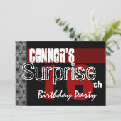 サプライズ16誕生日赤モダン色星v10 招待状 (スタンド正面)